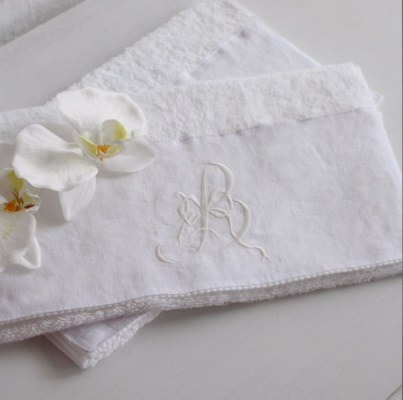 Biggie Best White Embroidered Guest Towel
